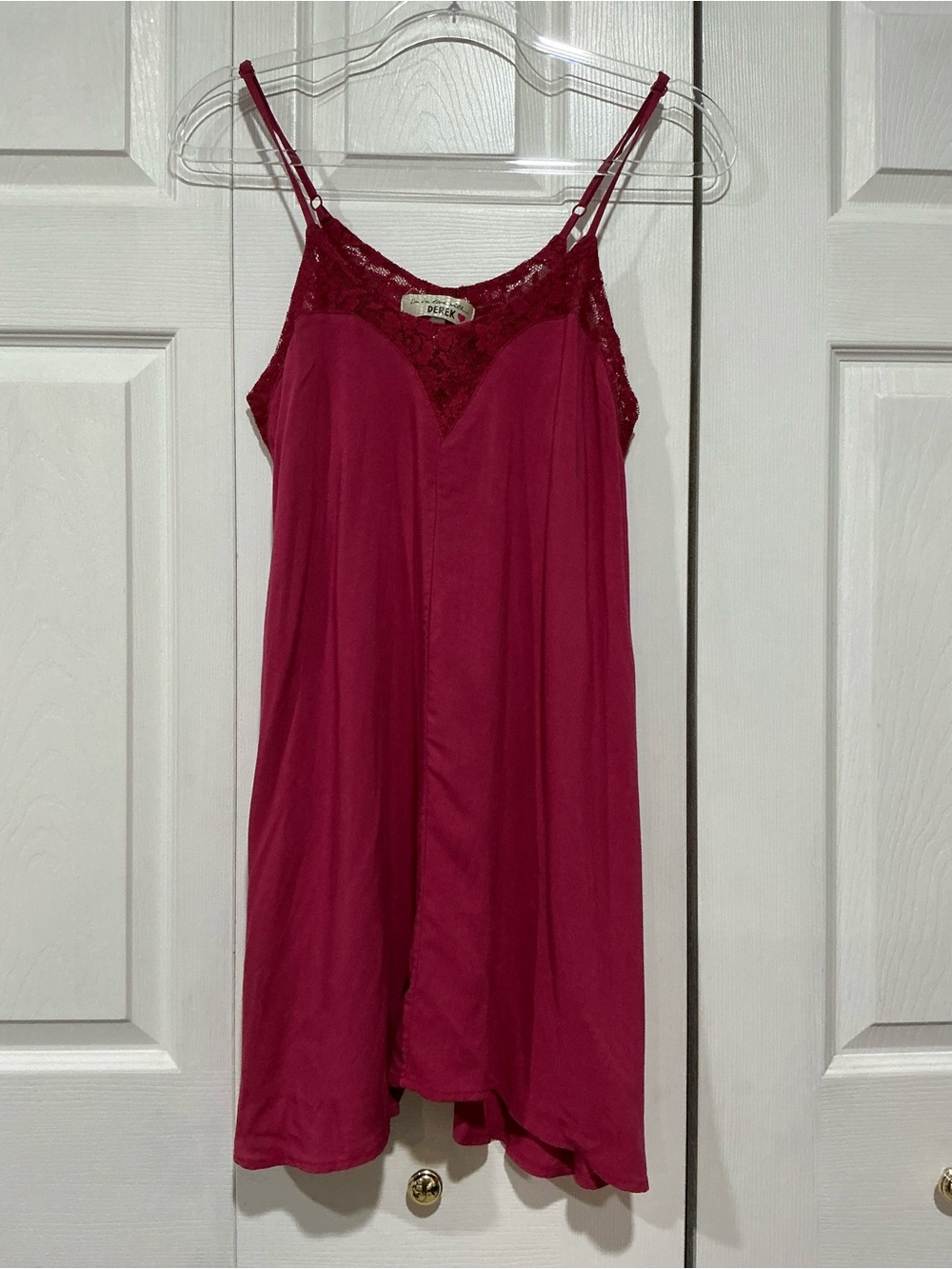 💙 Derek Heart Lace Trim Slip Dress Red / Magenta - Small (01604)